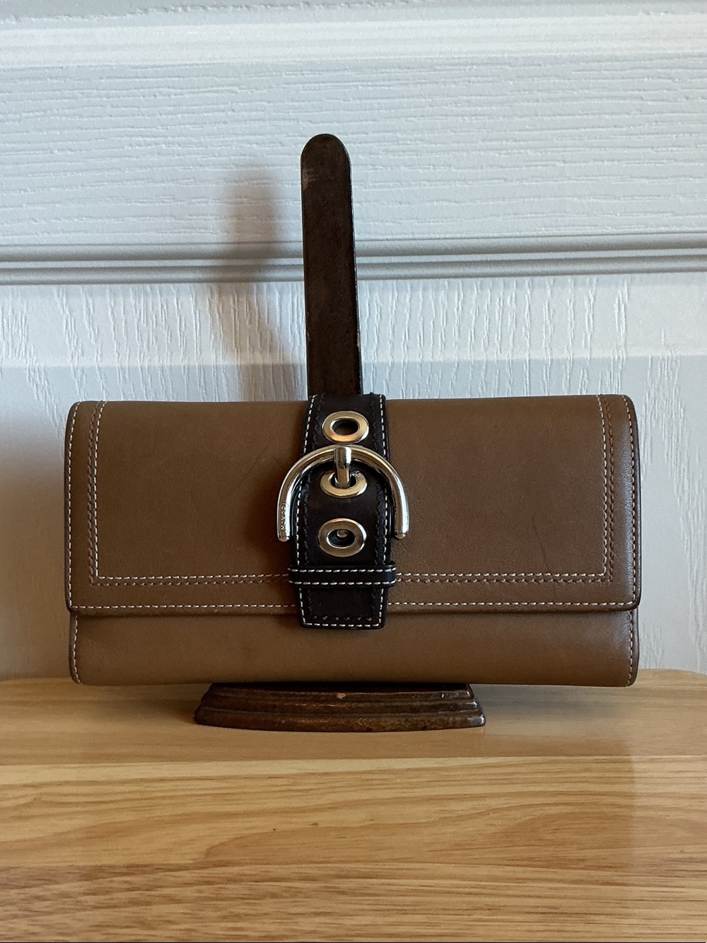 Vintage Coach SoHo TriFold Wallet w Checkbook